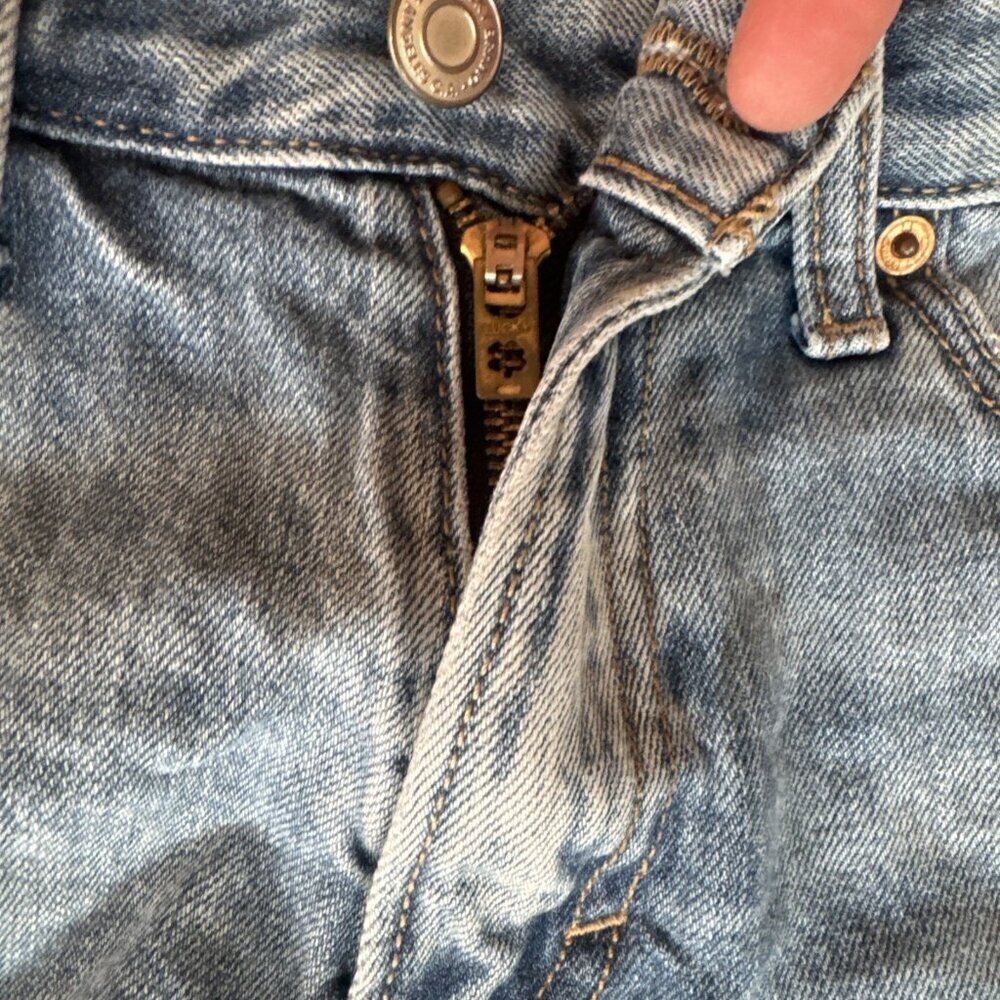 Women’s Lucky Brand Distressed Jean Shorts Size 10/30 - Picture 10 of 14